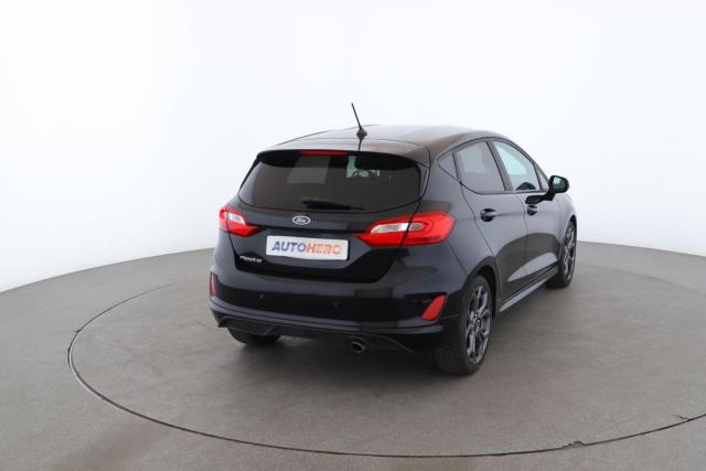 Ford Fiesta image 6