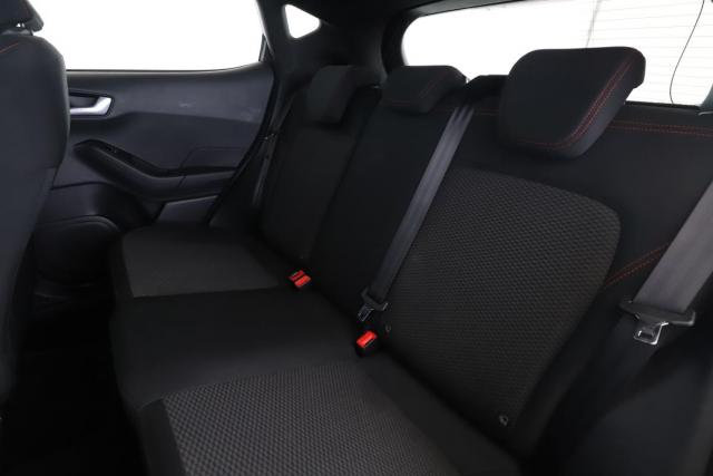 Ford Fiesta image 8