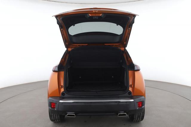 Peugeot 2008 image 8