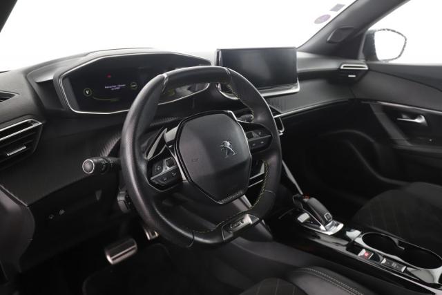 Peugeot 2008 image 3