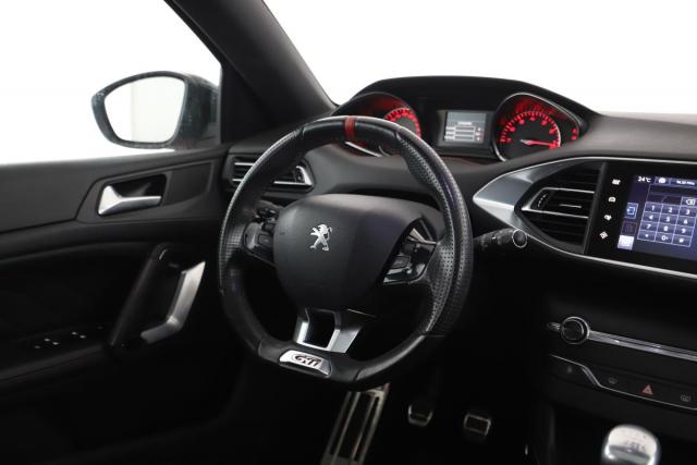 Peugeot 308 image 3