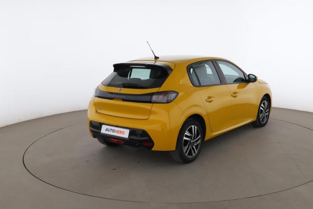 Peugeot 208 image 5