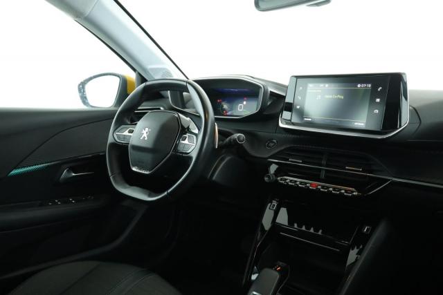 Peugeot 208 image 8