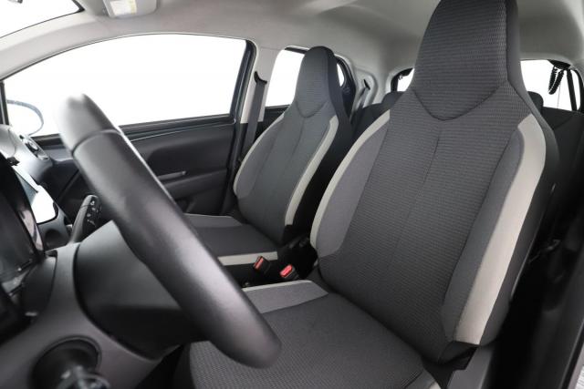 Toyota Aygo image 6