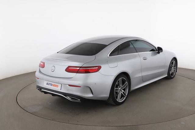 Mercedes Benz Classe E Coupe image 9