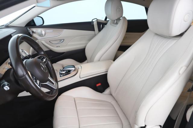 Mercedes Benz Classe E Coupe image 3