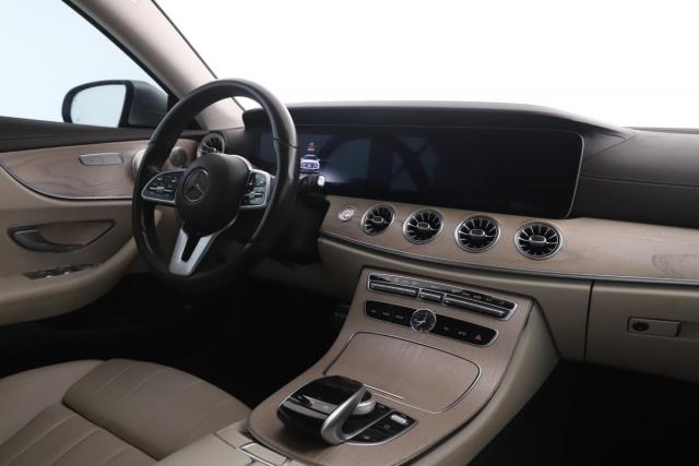 Mercedes Benz Classe E Coupe image 7