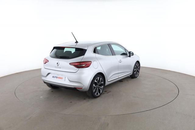 Renault Clio image 6
