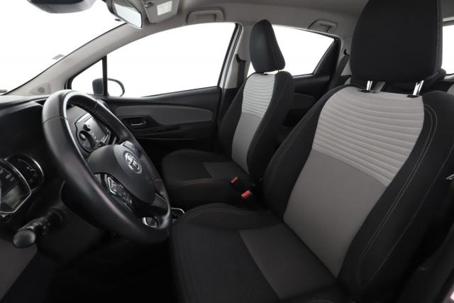 Toyota Yaris image 3