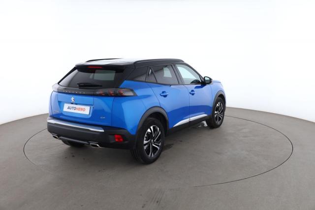 Peugeot 2008 image 9