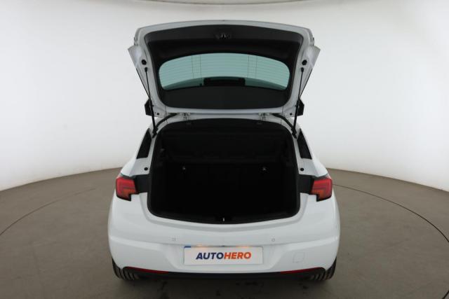 Opel Astra image 4