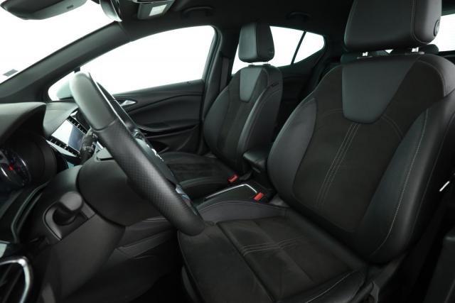 Opel Astra image 6