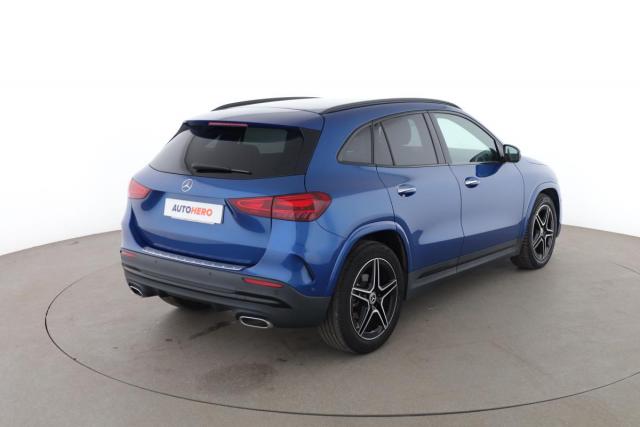 Mercedes Benz Gla image 1