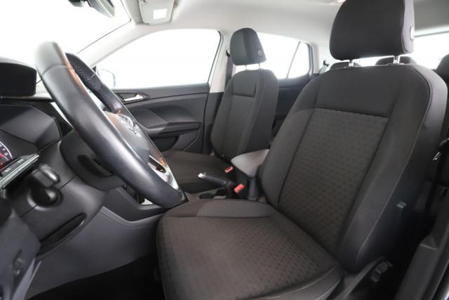 Volkswagen T-Cross image 1