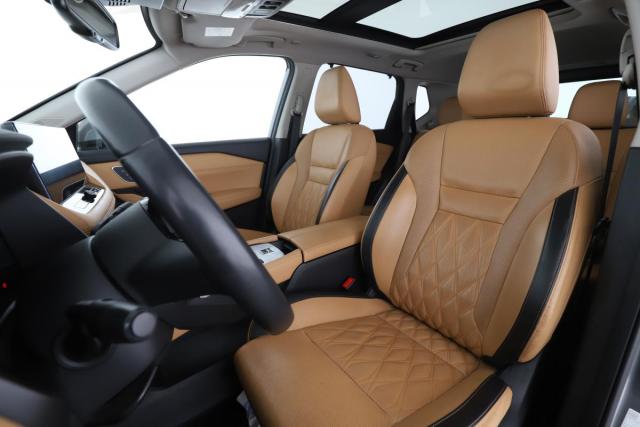 Nissan X-Trail image 8