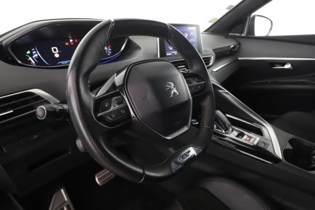 Peugeot 3008 image 3