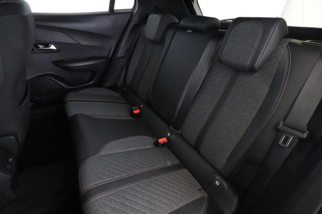 Peugeot 2008 image 6