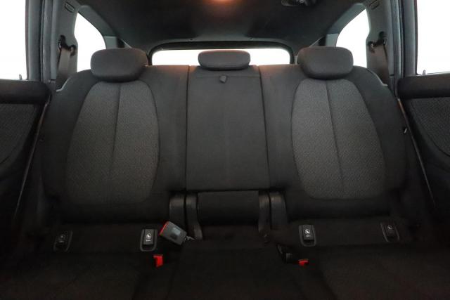 Bmw Série 2 Gran Tourer image 3