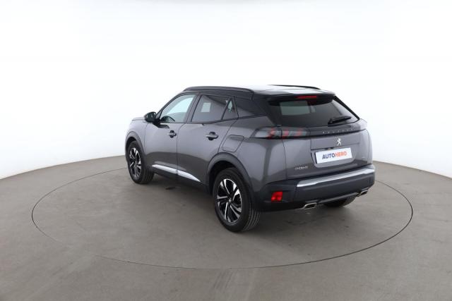 Peugeot 2008 image 8