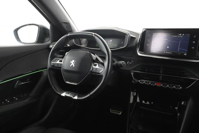 Peugeot 2008 image 1