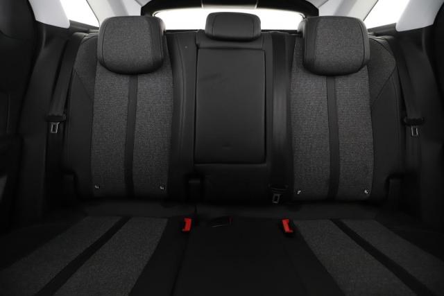 Peugeot 3008 image 8