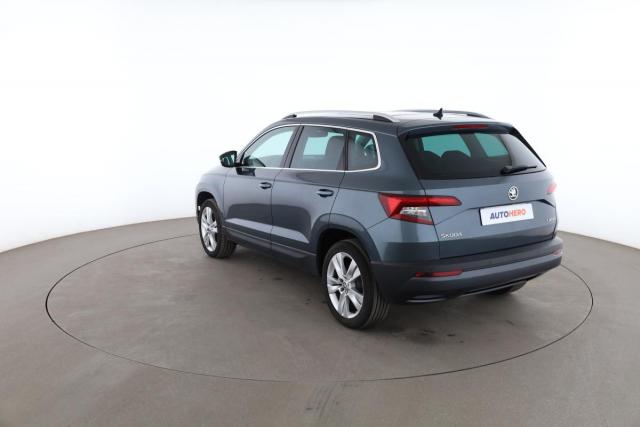 Skoda Karoq image 8