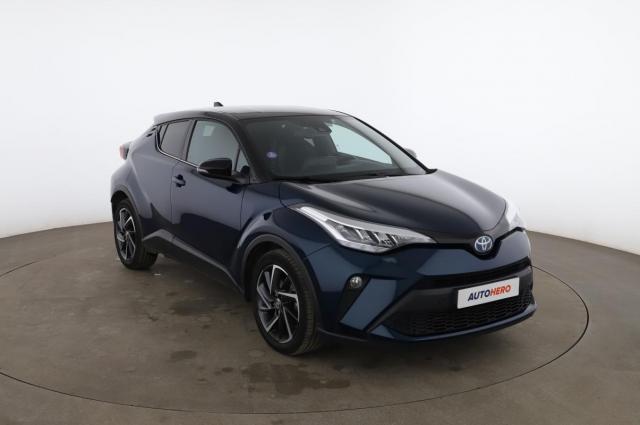 Toyota C-Hr image 8