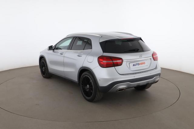 Mercedes Benz Gla image 5