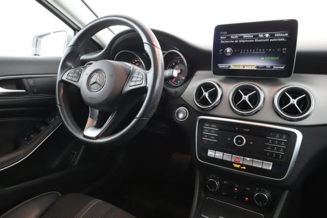 Mercedes Benz Gla image 6