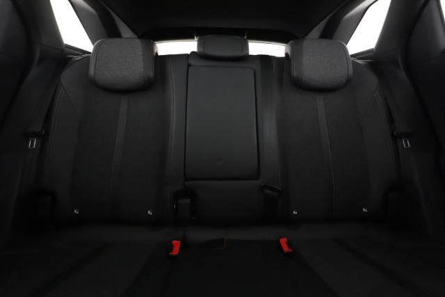 Peugeot 3008 image 6