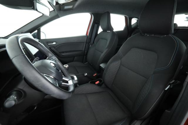 Renault Captur image 8