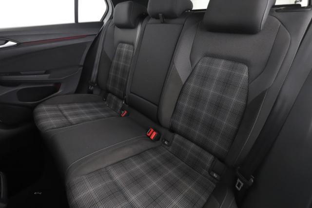 Volkswagen Golf image 1