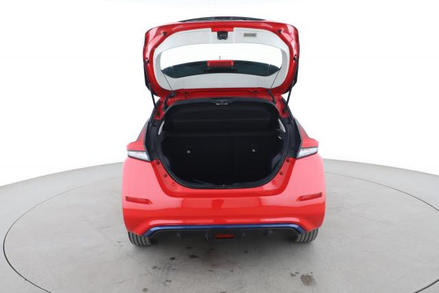 Nissan Leaf image 1
