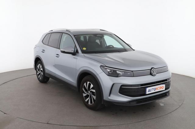 Volkswagen Tiguan image 9