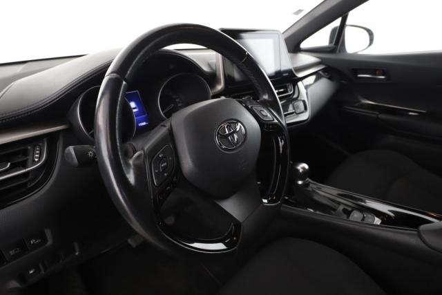 Toyota C-Hr image 3