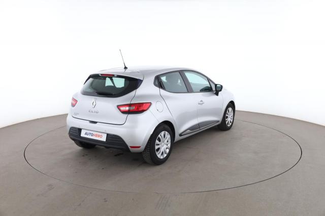 Renault Clio image 9