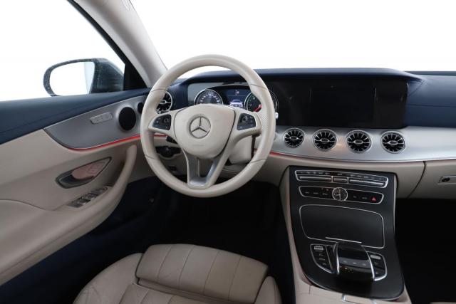 Mercedes Benz Classe E Coupe image 5