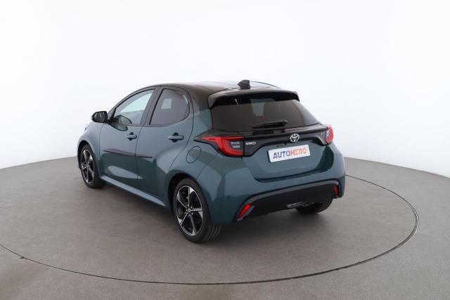 Toyota Yaris image 2