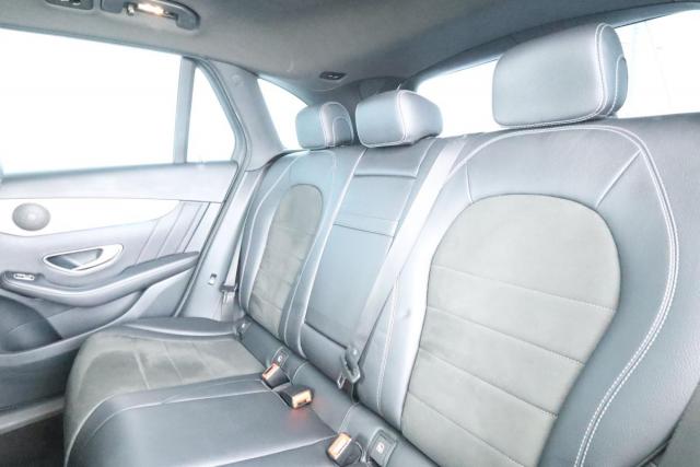 Mercedes Benz Glc image 2