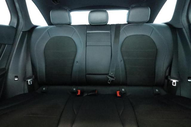 Mercedes Benz Glc image 7