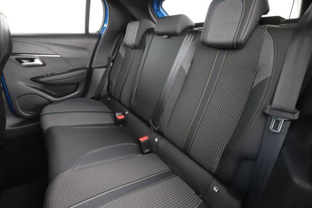 Peugeot 208 image 6