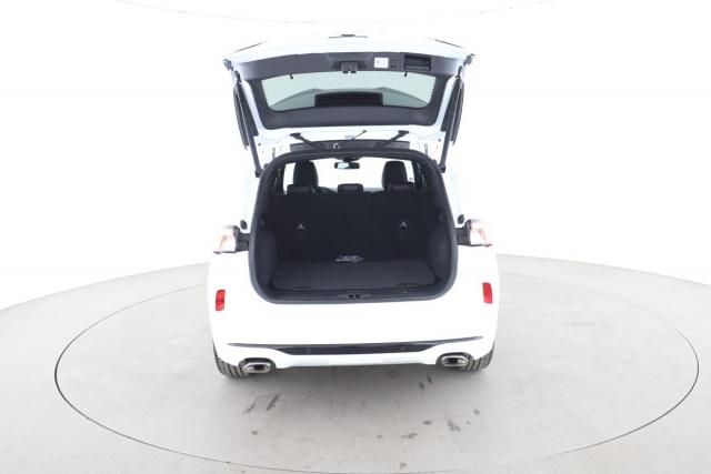 Ford Kuga image 3