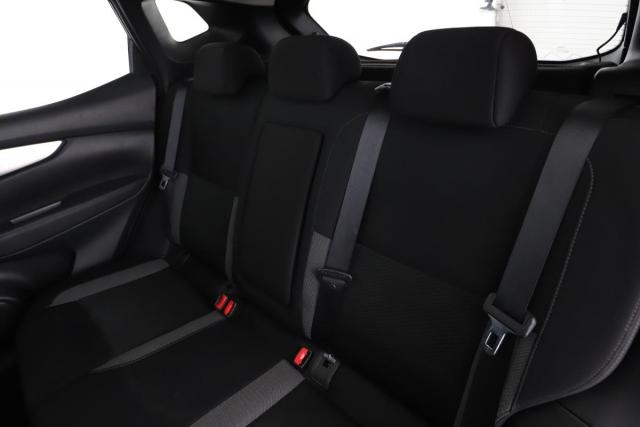 Nissan Qashqai image 1