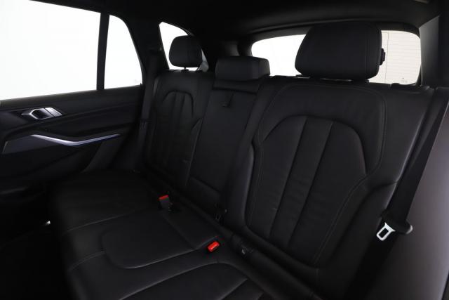Bmw X5 image 6