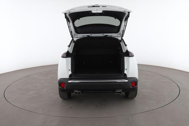 Peugeot 2008 image 6