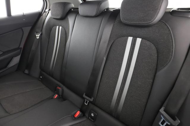 Bmw Série 1 image 3
