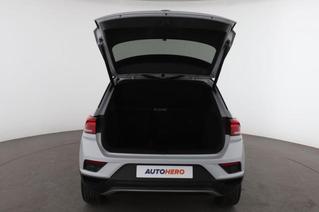 Volkswagen T-Roc image 6