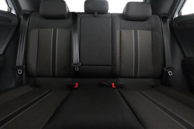 Volkswagen T-Roc image 5