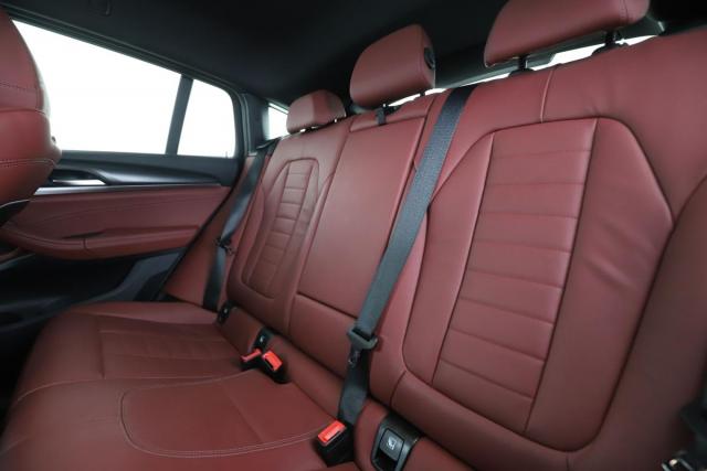 Bmw X4 image 3