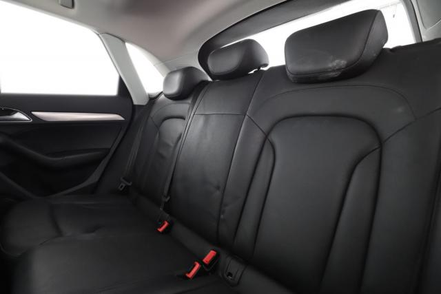 Audi Q3 image 9